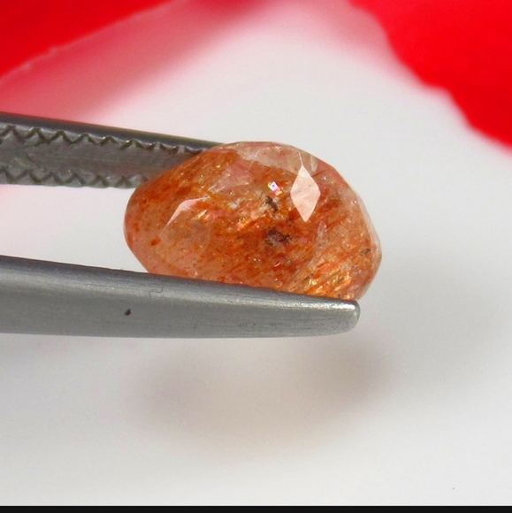 1.94 Ct Natural Andesine Feldspar Oval Cut - Picture 2 of 3